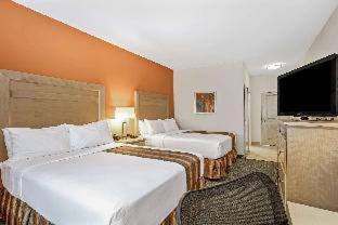 Queen Room Two Queen Beds Mobility Access or Non-Smoking